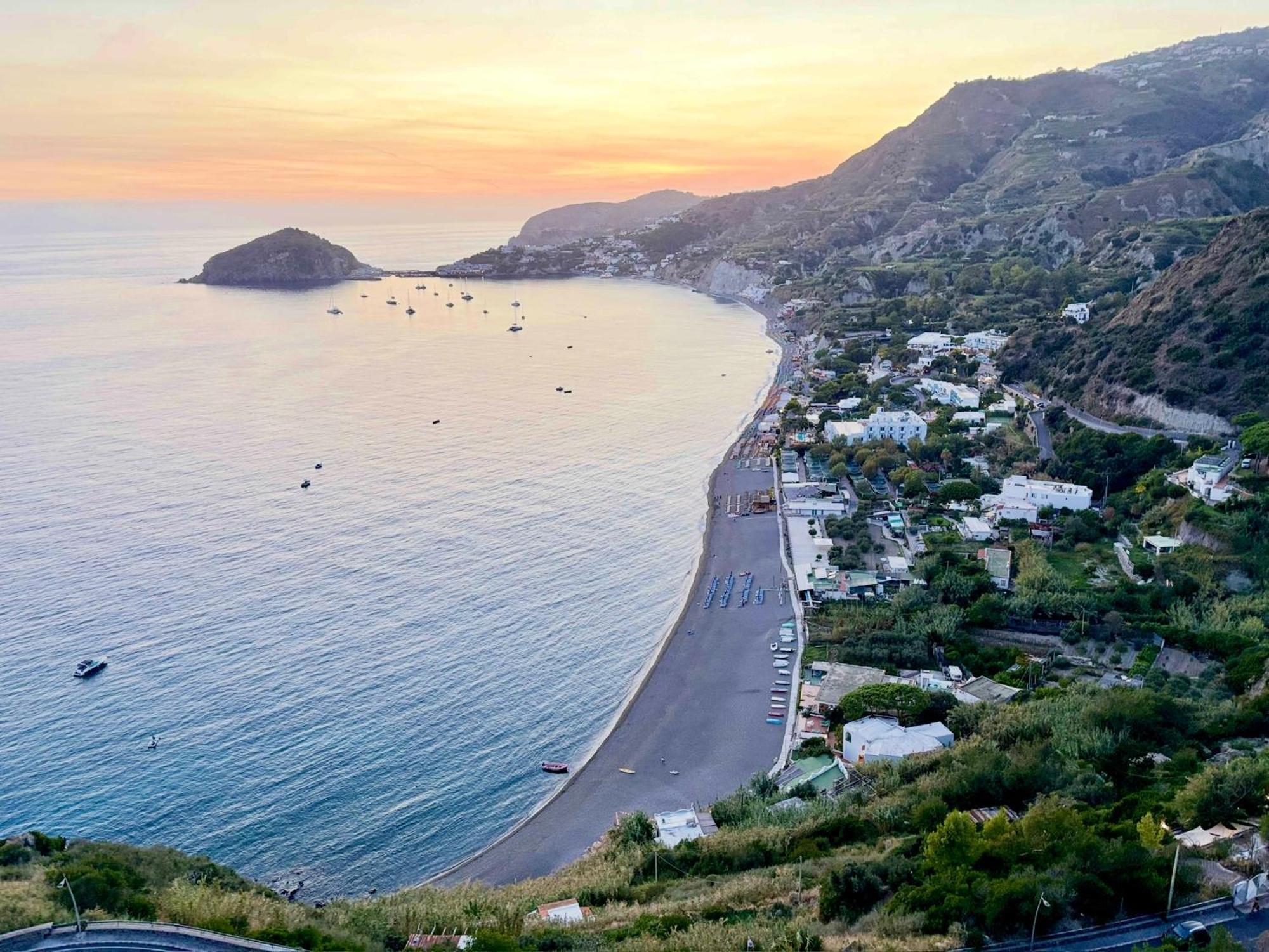 7 Hotel Centrali vicino alla Spiaggia dei Maronti che Vale la Pena Considerare