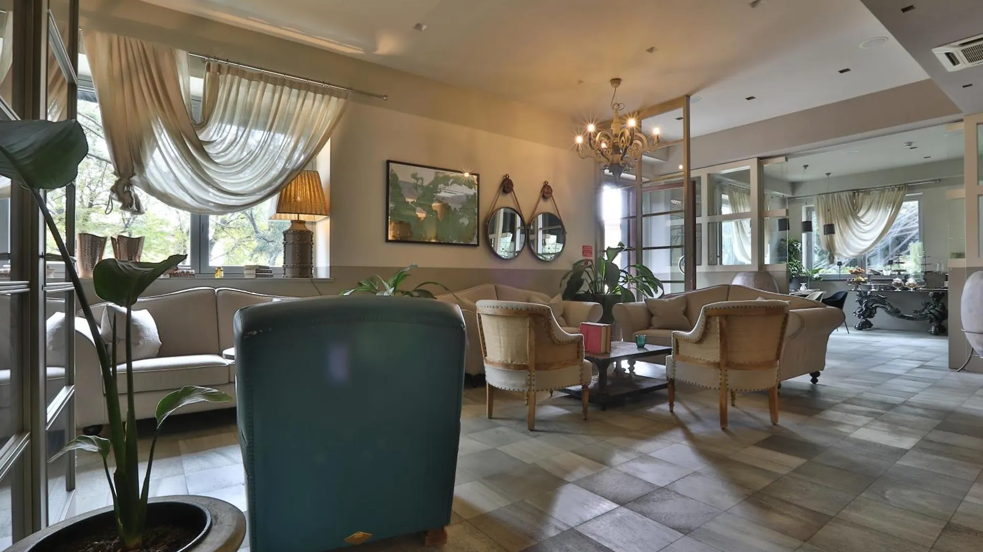 5 Hotel 4 Stelle Vicino all'Immaginario Scientifico di Trieste