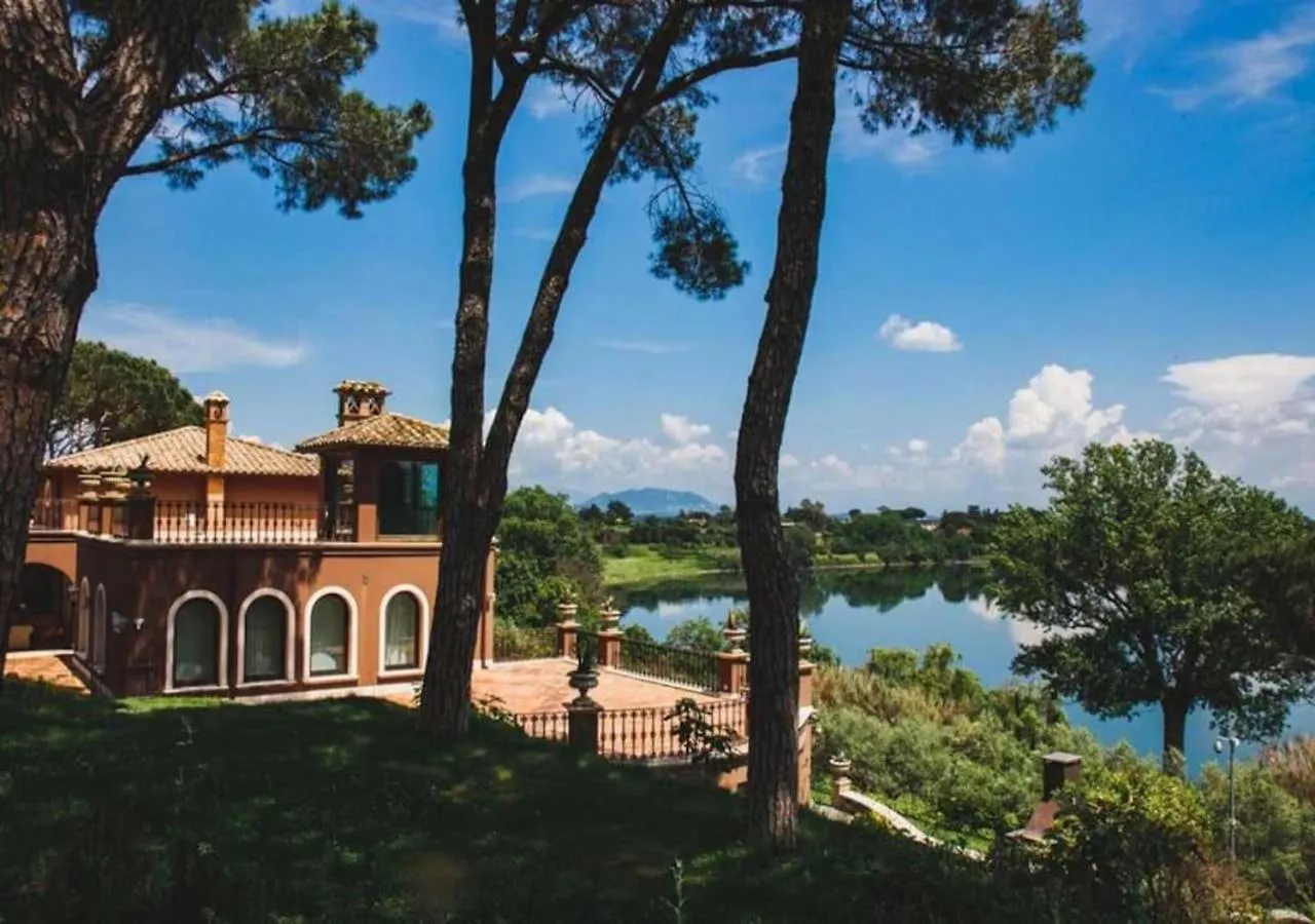 13 Ville Hotel in Italia per un Soggiorno Senza Compromessi