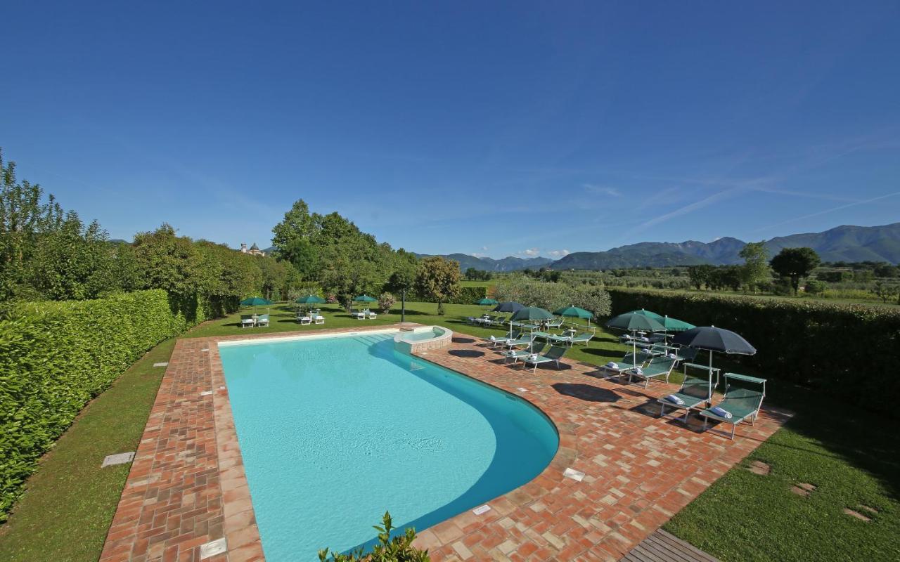 9 Hotel Family Friendly vicino all'Isola del Garda sul Lago