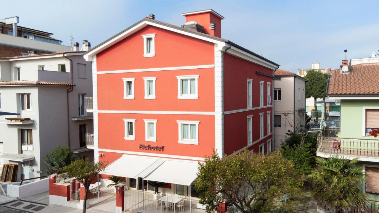 Soggiornare nel Centro Italia: 15 Hotel 2 Stelle a Confronto